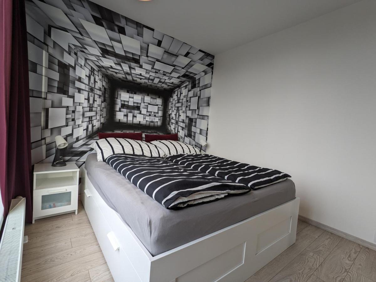 Cozy Apartment With Big Terrace In Central Prague - Karlin エクステリア 写真