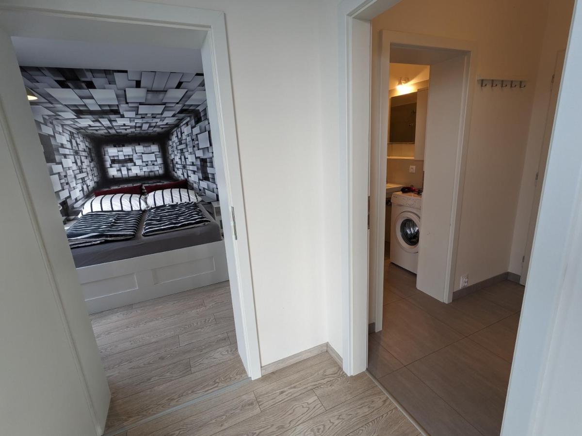 Cozy Apartment With Big Terrace In Central Prague - Karlin エクステリア 写真